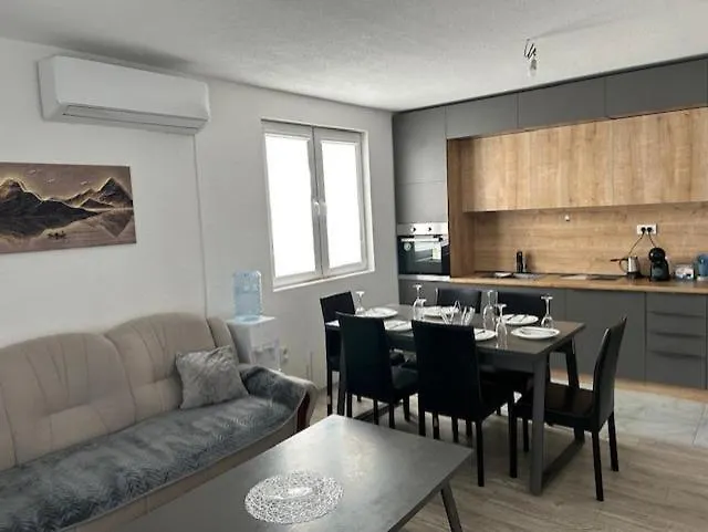 Big House With Swimming Pool