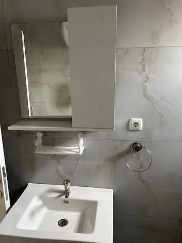 Big House With Swimming Pool * Σκόπια