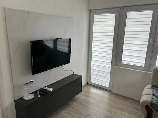 Appartement Big House With Swimming Pool