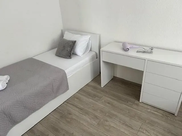 Big House With Swimming Pool